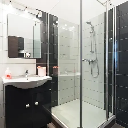 Wiky's With 3bathrooms * Budapešť
