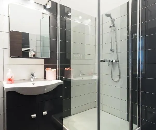 Wiky's With 3bathrooms * Budapešť